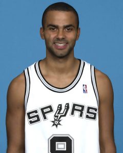 Los Spurs acabaron con los sueños de los Hornets