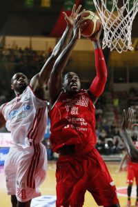 Serie A: EA7 ya aspira a la primera posición. Suenan las alarmas en Siena