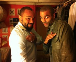 La quenelle, el gesto presuntamente antisemita que indigna a Francia, llega al baloncesto