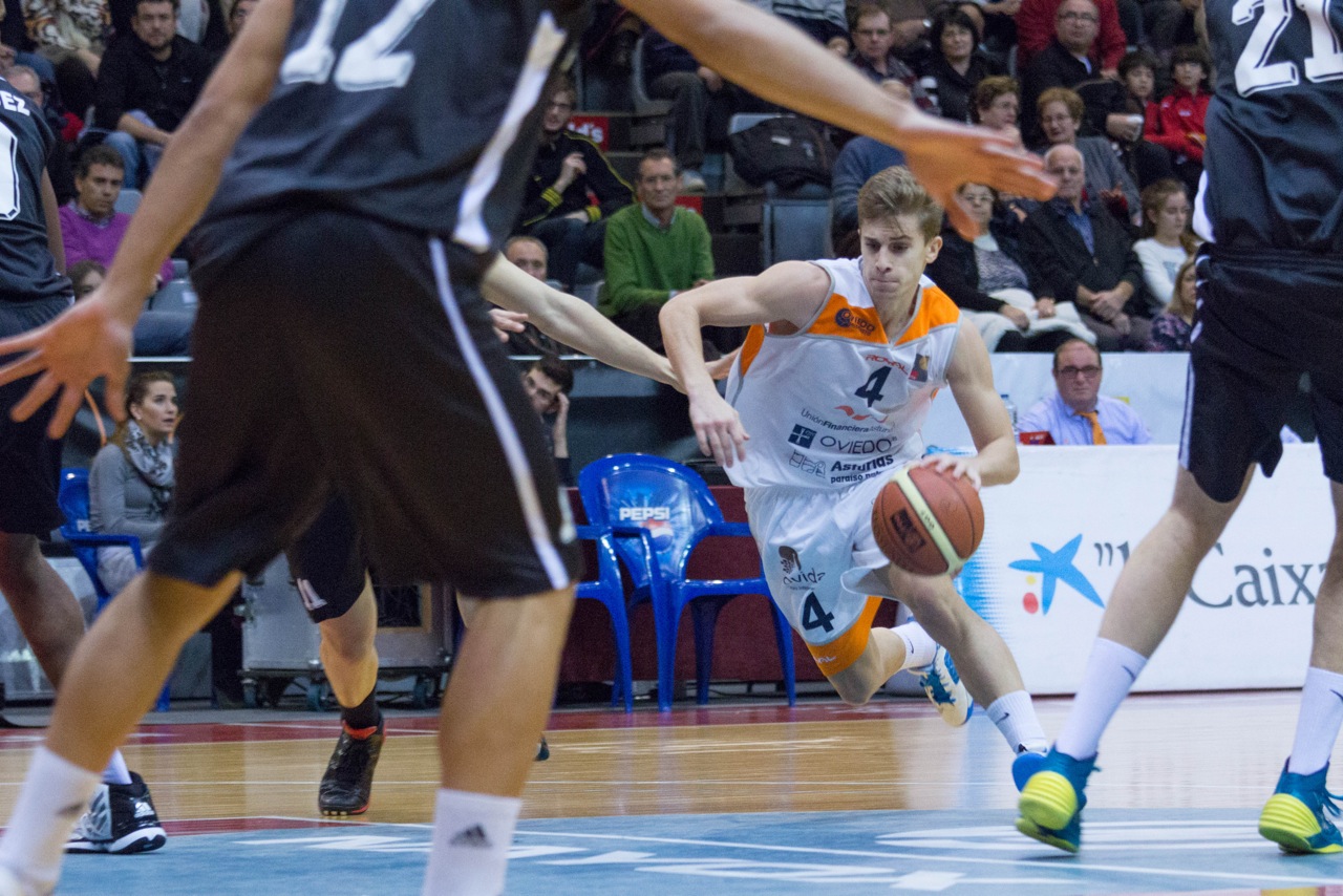 River Andorra no cede y afrontará la Copa como líder. Oriola, MVP