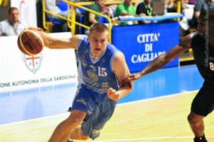 El internacional danés Esben Reinholt sustituirá a Milutinovic en Lleida