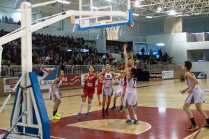 Rivas y Perfumerías no tienen piedad; Novo, MVP