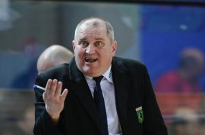 Palacios, Dimsa y Seskus, los mejores de LKL para los CEO; Vomitivo racismo en Letonia