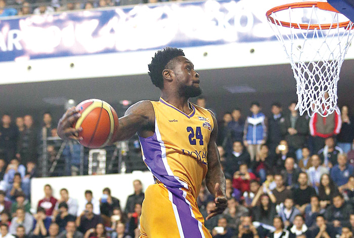 #LigasEXT: Valencia, de pesca por la ABA; All Stars turco y alemán; racismo en Letonia…