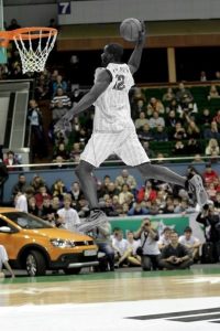 Refuerzo para la pintura manresana: llega Vernon Goodridge (Video)