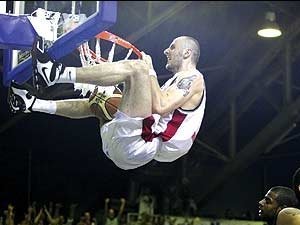 El coloso polaco Marcin Gortat por fin domina la pintura NBA