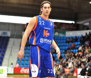 Zoco Plata: Niko Rakocevic llega a Cáceres para suplir a Luisma Parejo, baja por lesión