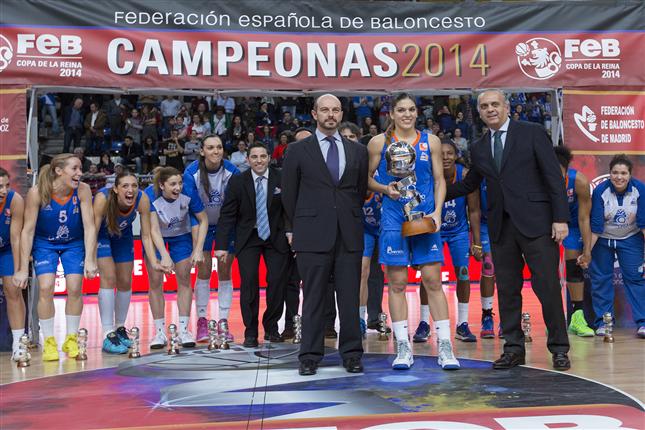 Perfumerías Avenida se impone a Rivas Ecópolis tras prórroga (69-67)