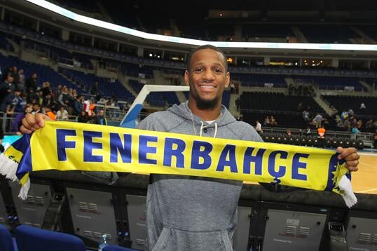 Llega Pierre Jackson. Gonlum, MVP. Los cupos, a debate en Turquía