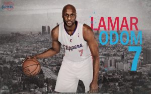 Lamar Odom recibe el alta y es trasladado a Los Ángeles