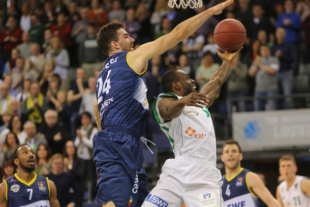 El Kuban no merma a Bayern. Dorris, espectacular buzzer para ganar (video)