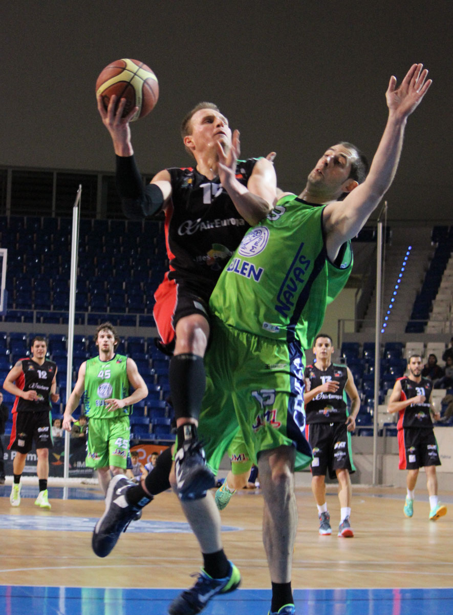 Adecco Plata (J22): Fuenla resiste. PAE y Cáceres acechan. El ex ACB Añaterve Cruz, MVP