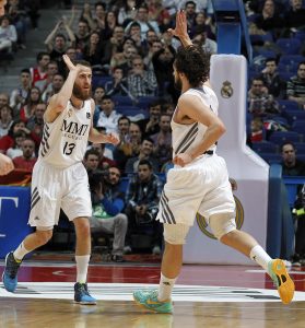 Mandan los jugones: estelares Chacho y Spanoulis en una noche de récord vitoriana