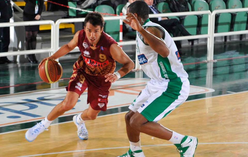 Serie A: Pietro Aradori MVP de la jornada. Sasha Vujacic debuta con derrota