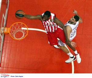 Maccabi sella su pase a la F4. Real Madrid, Olympiacos, PAO y CSKA, solo dos plazas