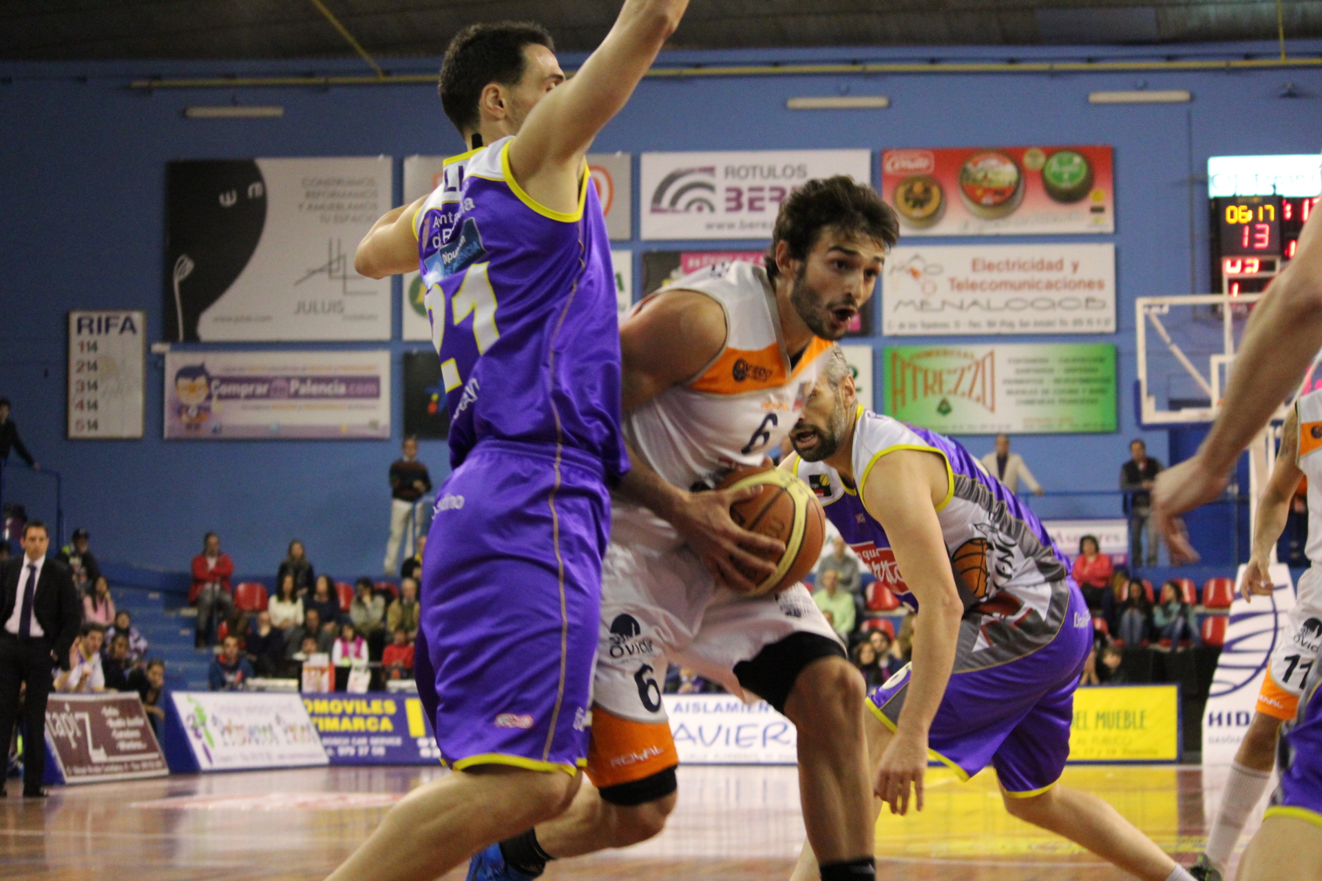 Palencia baja de la nube a Oviedo; Burgos sufre ante Breogán