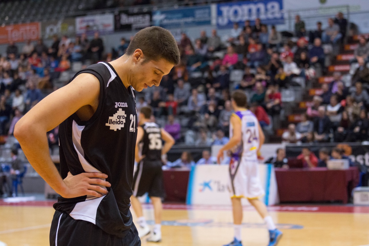 Lleida se queda sin playoffs. Coruña le quita a Oviedo el factor cancha