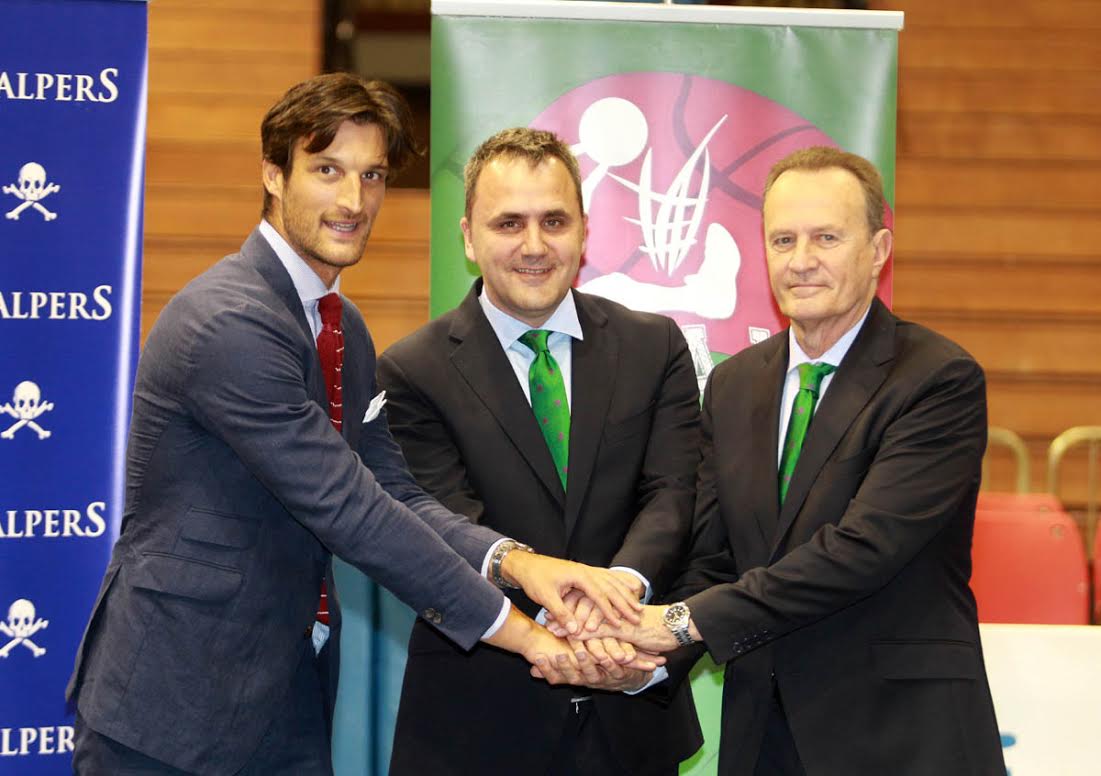 Fernando Moral (presidente del Cajasol): “El baloncesto en Sevilla está asegurado”