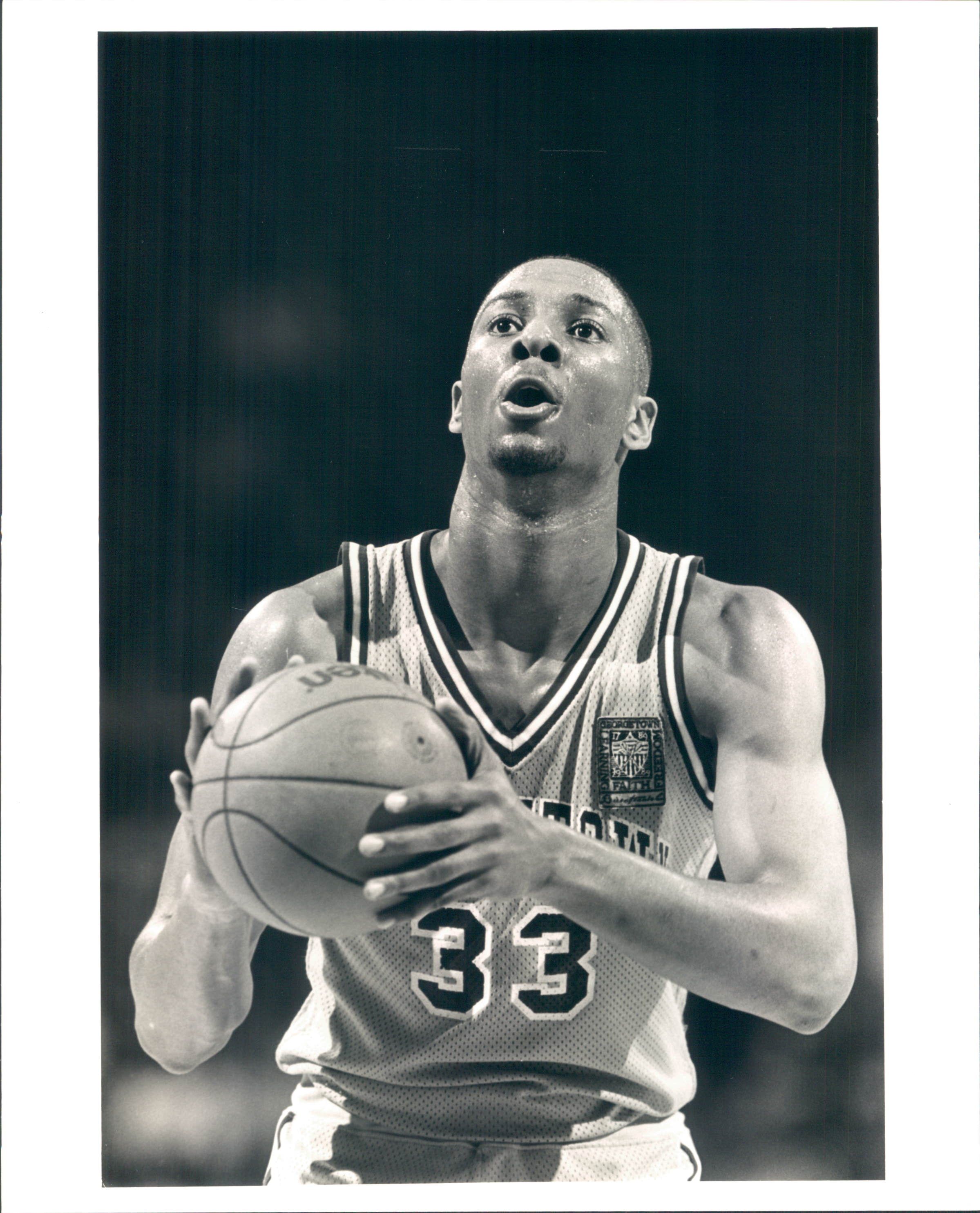 Alonzo Mourning, al Hall of Fame. Sarunas Marciulionis se queda a las puertas