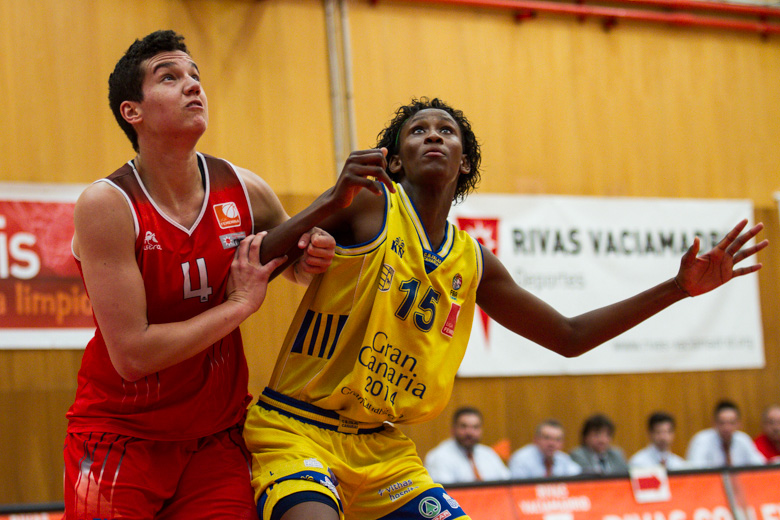 La diáspora continúa: Astou Ndour se va a Turquía