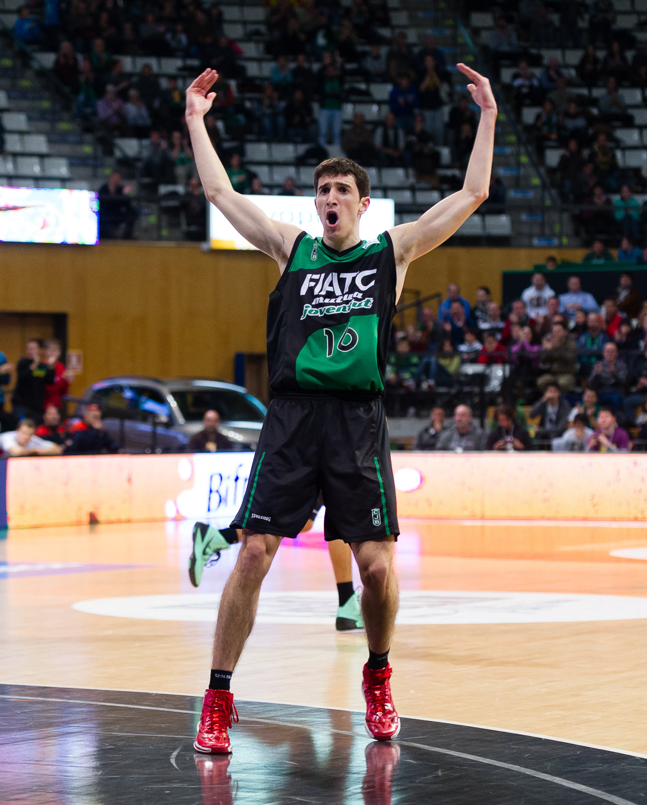 Guillem Vives sorprende a Scariolo; tensión Lampe-Pascual y ¡Marc volvería a Girona!