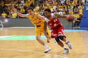 Oldenburg y München, a semifinales