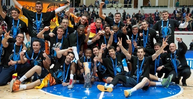 Valencia BC levanta la Eurocup pasando por encima de Unics Kazan (73-85)
