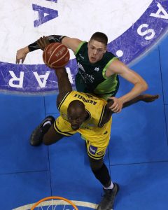 “Terremoto Stimac” en la pintura de Unicaja. Oferta a Savanovic, Jawai ofrecido