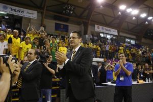 Continúa la polémica: Pedro Martínez se despide y Bravo de Laguna se defiende