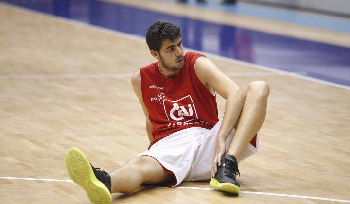 Albert Fontet será el techo del CAI Zaragoza una temporada más