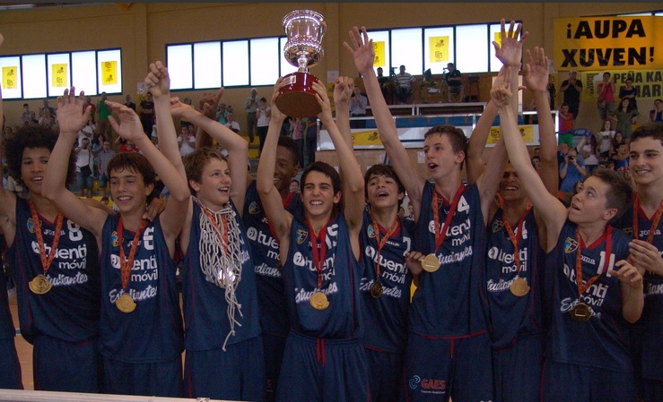 Tuenti Móvil Estudiantes consigue su cuarto título en la categoría Infantil