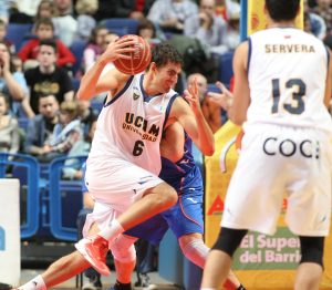 Antelo seguirá siendo uno de los pilares en Murcia. Elonu vuelve al Tofas