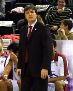 Venezuela mira a Valdeolmillos, Matias Bortolin espera ofertas y doble renuncia en la CABB