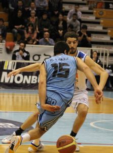 Álex López renueva con un Breogán que desea a Dani López