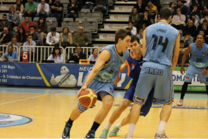 Adrián Chapela seguirá en Breogán. Manzano, rumbo a Francia