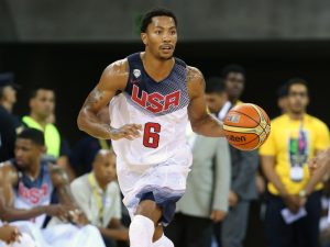 Anthony Davis abusa del juego interior de Eslovenia para seguir metiendo miedo (101-71)