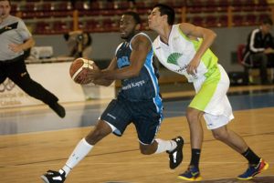 El Lucentum arranca en Adecco Plata: Adrian Bowie y Xavi Hernández, primeros fichajes