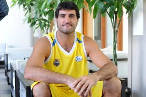 Chagoyen aterriza en Galicia para cerrar la plantilla del Obradoiro