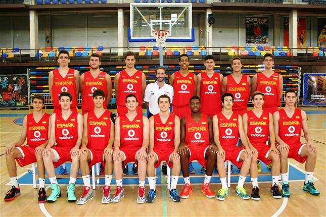 FIBAU17 Australia deja a España a las puertas de la final con Humphries como ejecutor