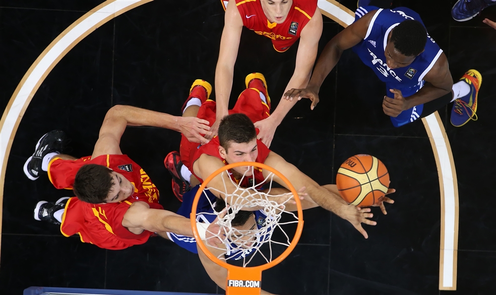U17M Cuartos de Final: ¡España gana a Francia y vuelve a entrar en unas semifinales!