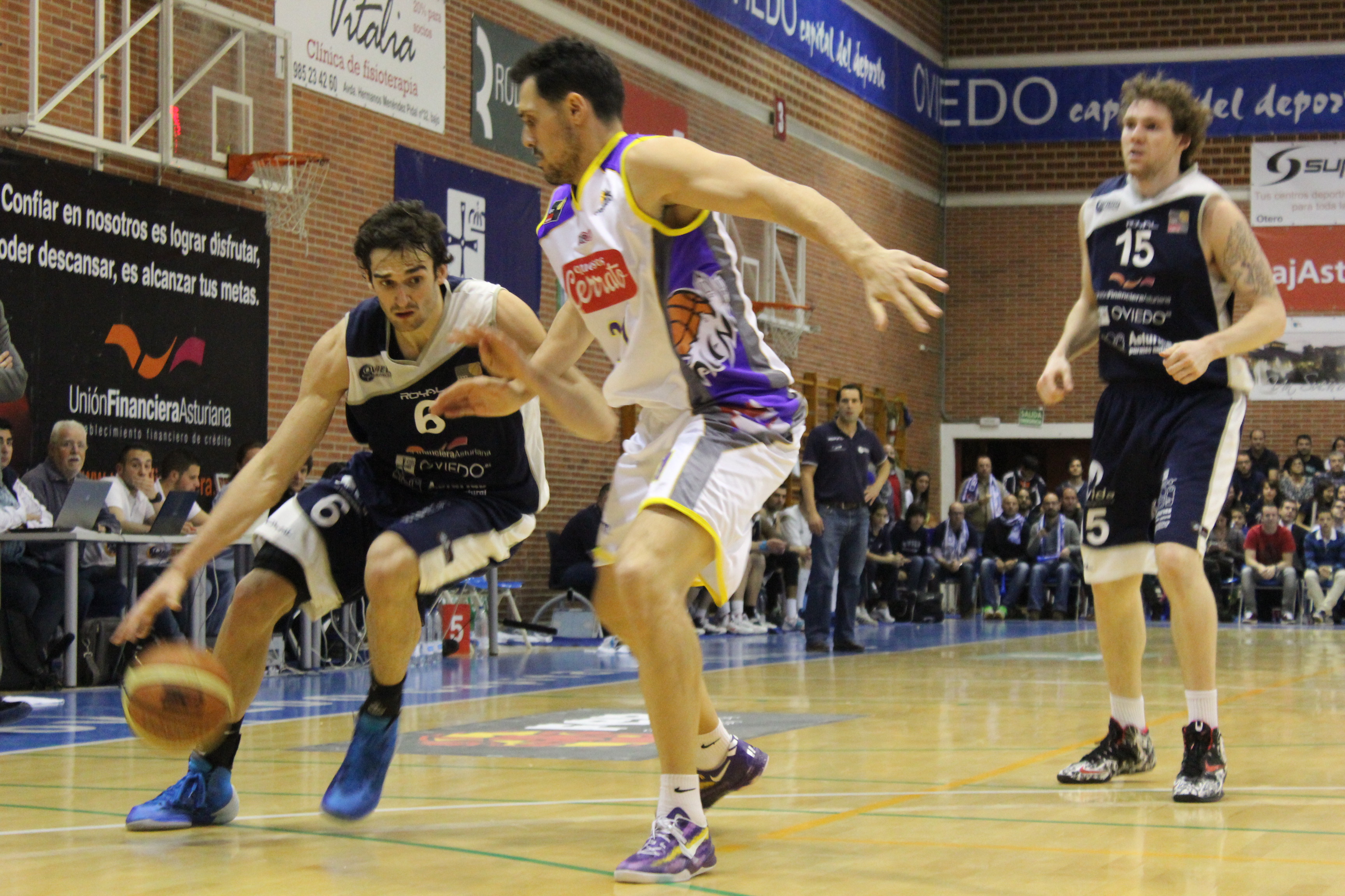 Feliu cambia Palencia por Burgos. Ogirri, talento exterior para el Cocinas.com