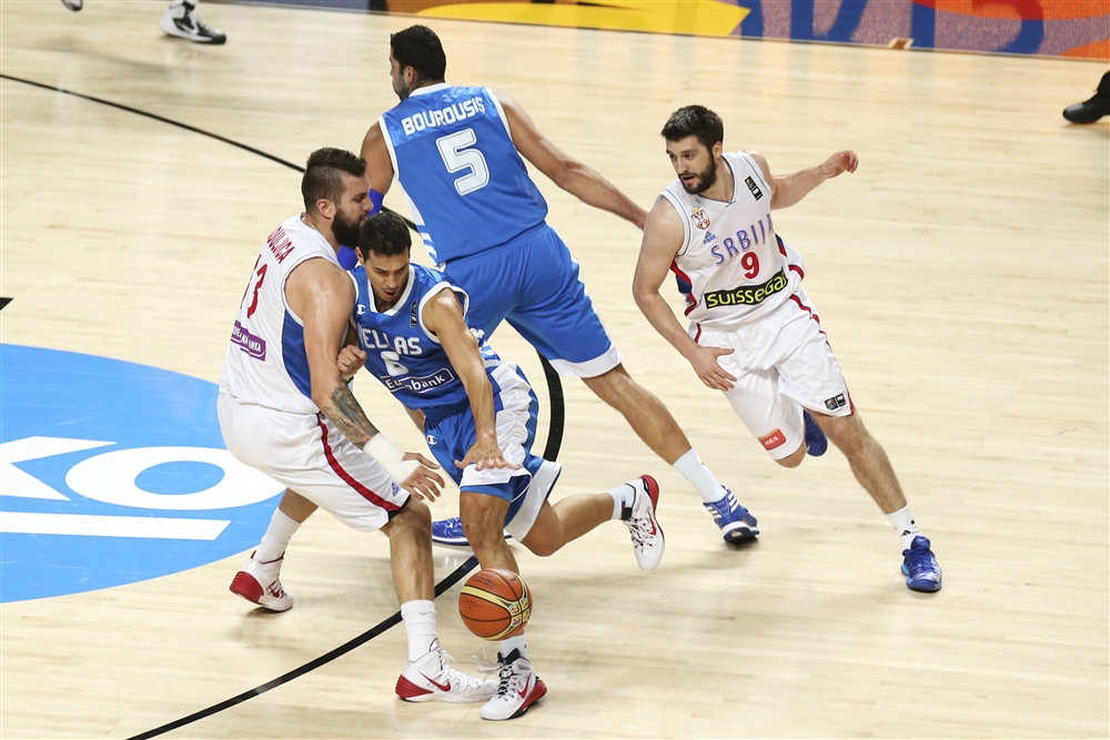 La Serbia de Bogdan Bogdanovic y Djordjevic elimina a Grecia y ya está en cuartos (90-72)