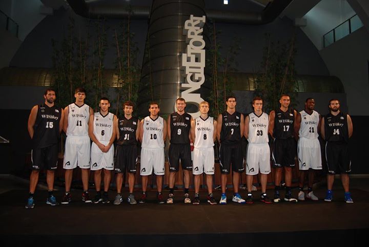 Proyecto Bilbao Basket 2014/2015: Este muerto está muy vivo/In Sito we trust