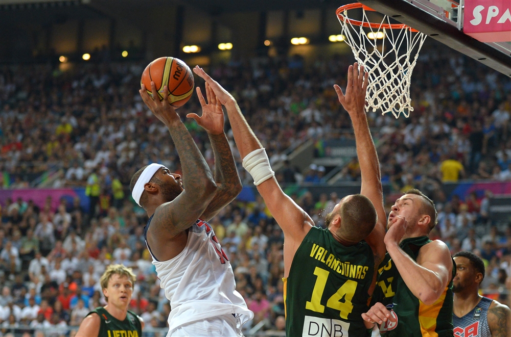 EE.UU. cumple los pronósticos y jugará la final tras ganar a Lituania (96-68)