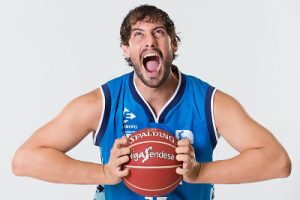 Proyecto Gipuzkoa Basket 2014-2015: Ponsarnau, Doblas y el curso del compromiso