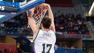 El peso interior del Unicaja decanta la victoria ante el Cedevita (63-78) VIDEO