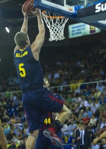 Doellman y Abrines finiquitan al Turow. El Barça sigue sin conocer la derrota (86-67)