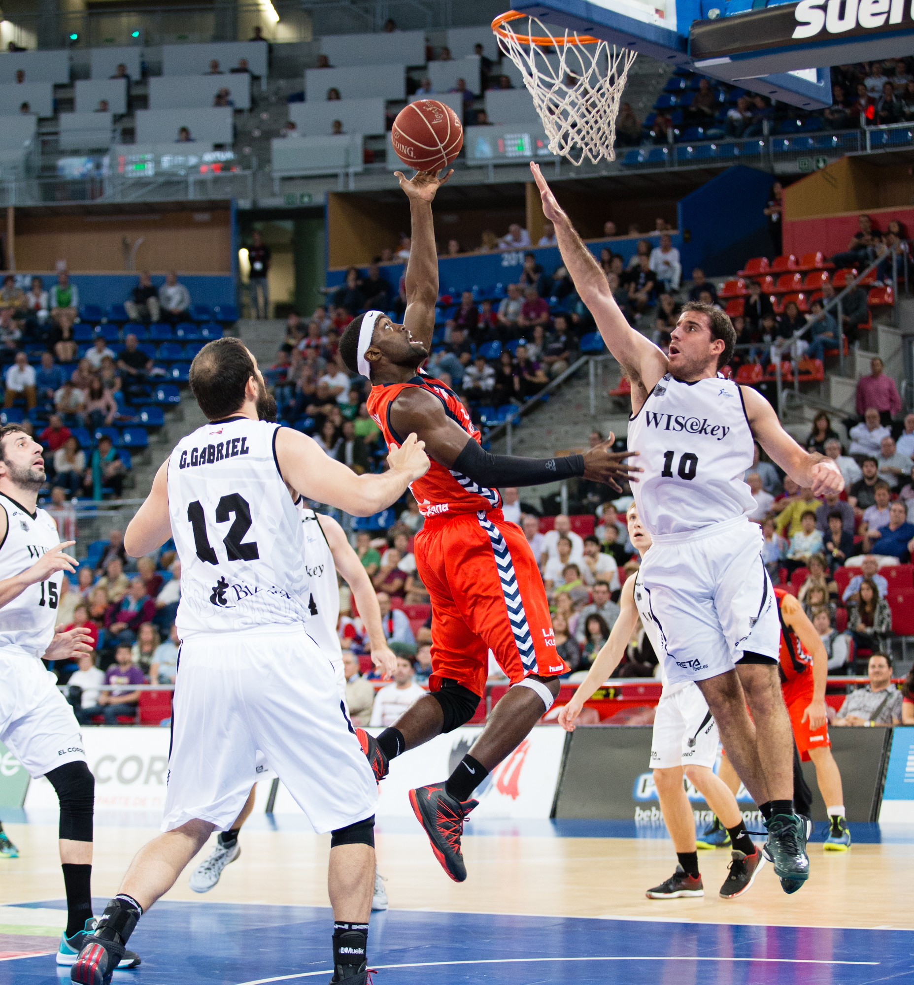 Y entonces…¡apareció Perkins! (82-89)