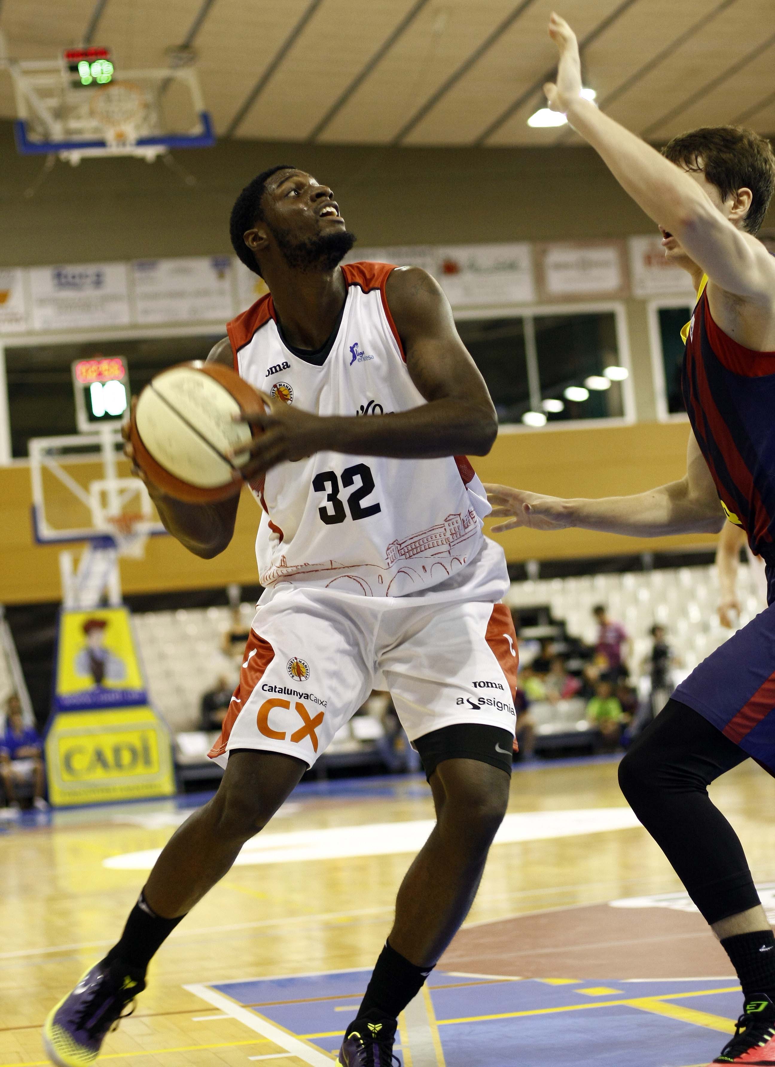 Jamar Samuels deja Manresa rumbo a Italia. Isaac Fotu, su sustituto