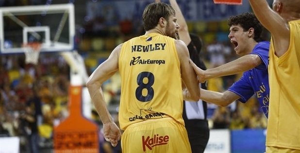 Herbalife Gran Canaria destroza al Cantú para culminar un regreso dorado a Europa